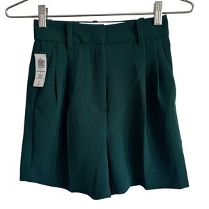 NWT Wilfred Aritzia The Effortless 5" Short, Aventurine Green, Size 00